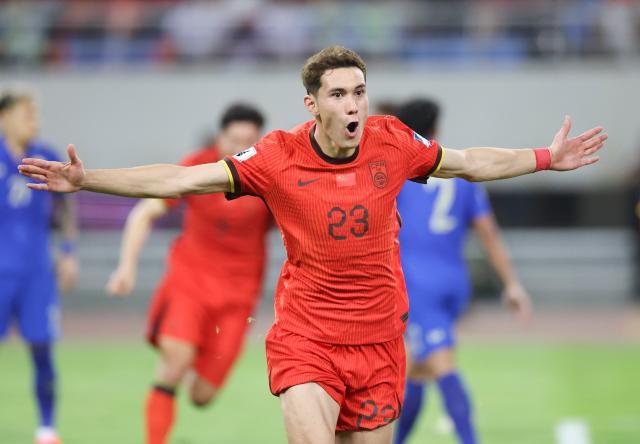 开云体育-首秀破门救国足！拜合拉木：还有很多地方做得不好